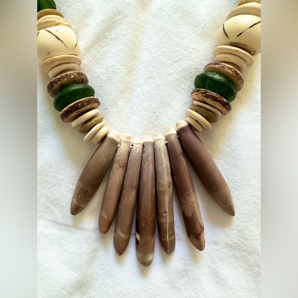 Twine & Twig Spines Necklace